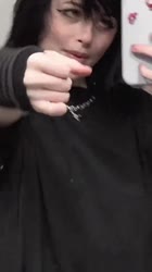 576x1024