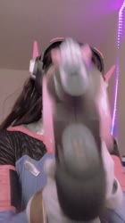 576x1024