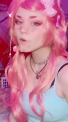 576x1024