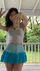 576x1024