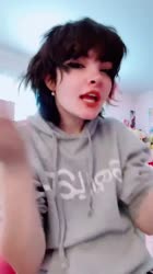 576x1024