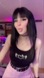 720x1272