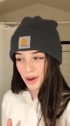 576x1024
