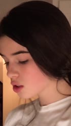 576x1024