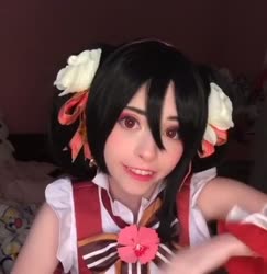 540x554