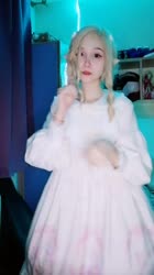 576x1024