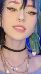 576x1024