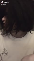 576x1024