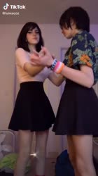 576x1024