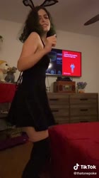 576x1024