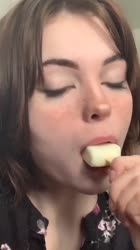 576x1024