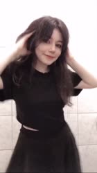 540x958