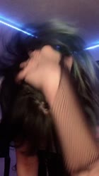 576x1024