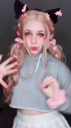 576x1024