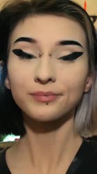 720x1280