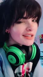 576x1024