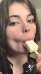576x1024