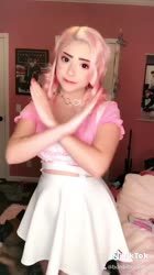 608x1080
