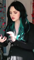 576x1024