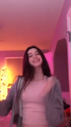 576x1024