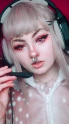 720x1280