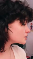 576x1024