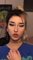 720x1280