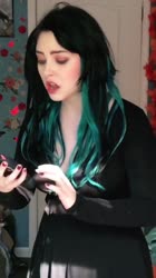 576x1024