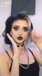 576x1024