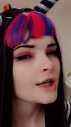 720x1280