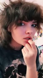 576x1024