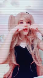 720x1280