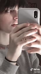 576x1024