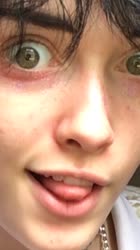 720x1280