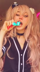 720x1280