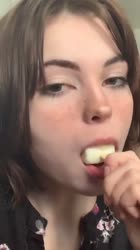 576x1024