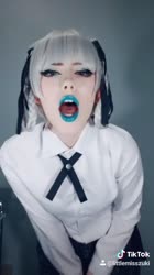 576x1024