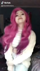 608x1080