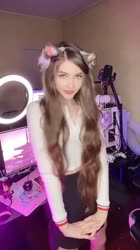 576x1024