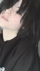 576x1024