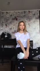 576x1024