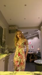 576x1024