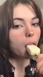 576x1024