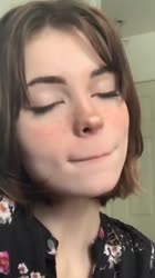 576x1024