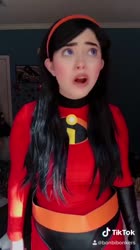 608x1080