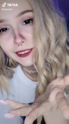 576x1024