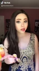 608x1080