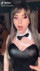608x1080