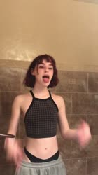 720x1280
