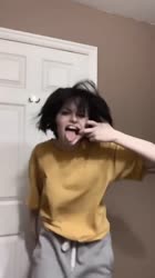 576x1024